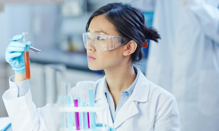 lab researchers
