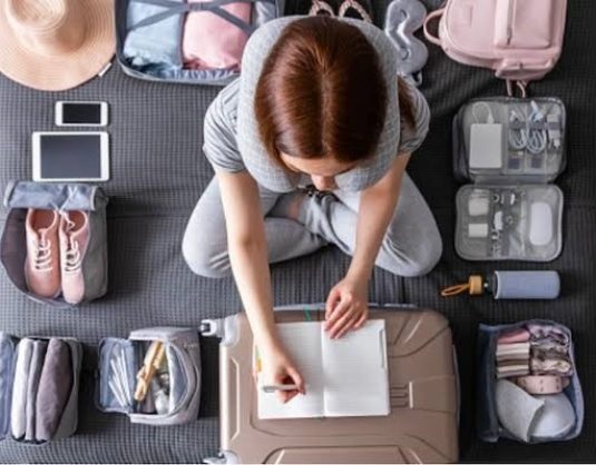 International moving checklist