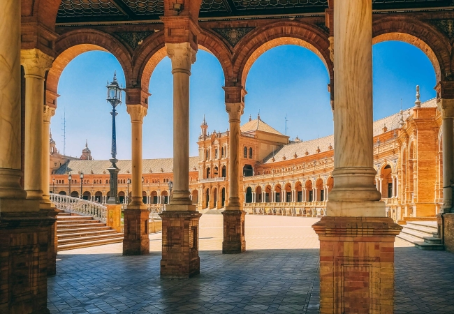 what to know before moving to Seville