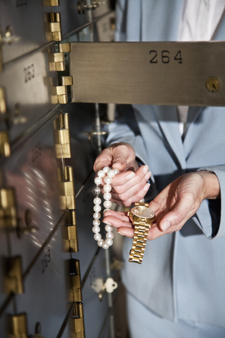 moving valuables - safe deposit box