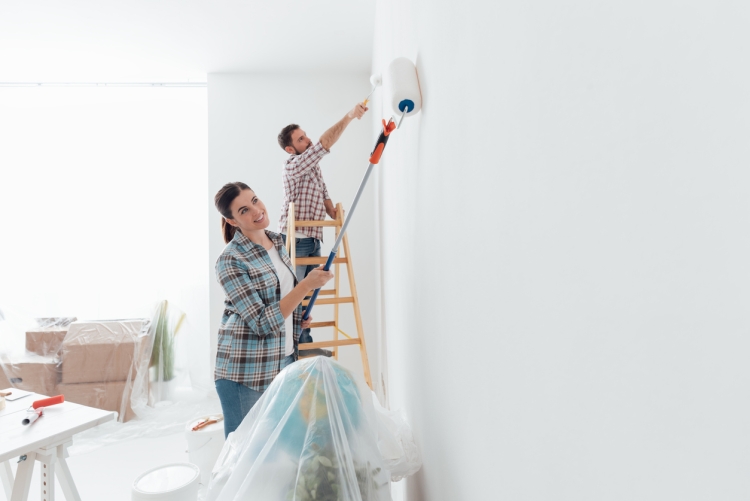 home staging - painting walls
