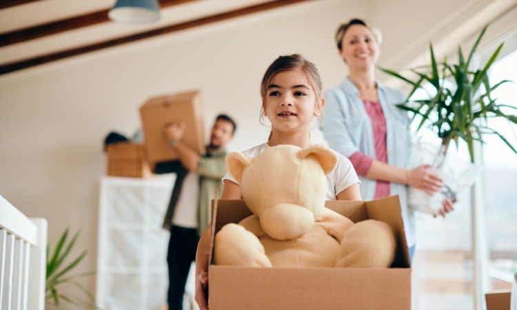 Selecting the right box for your specific needs during a move