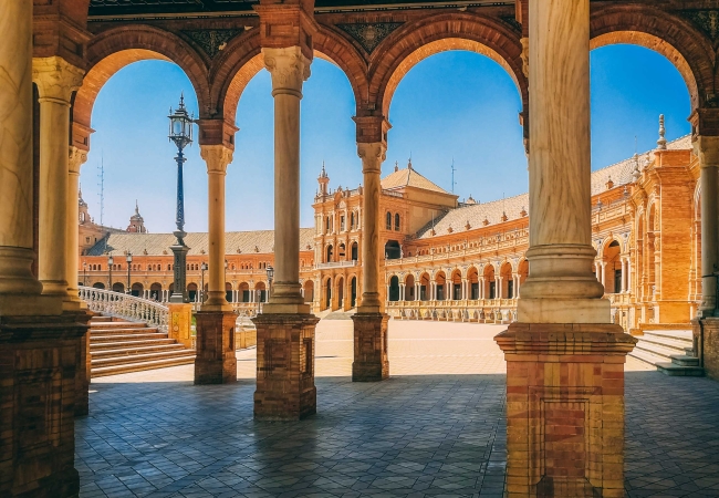 what to know before moving to Seville