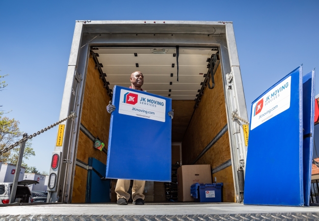 JK truck arriving at customer site