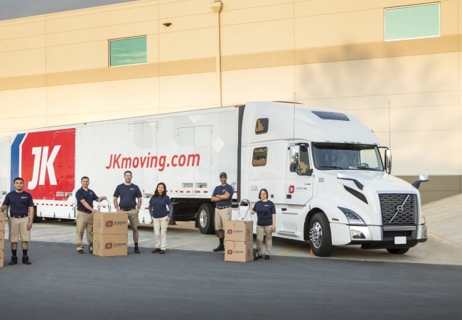 JK Moving truck and crew