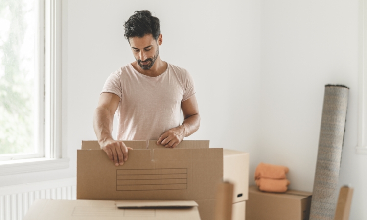 Packing box for storage