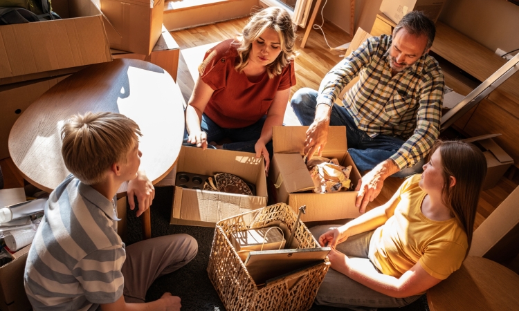 Helping kids cope with a move