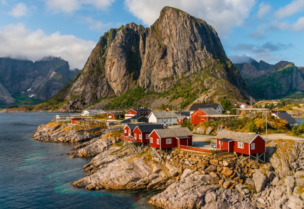 Moving to Norway from US