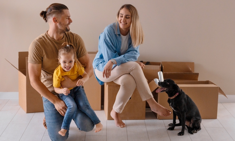 Family planning their move with the best moving company