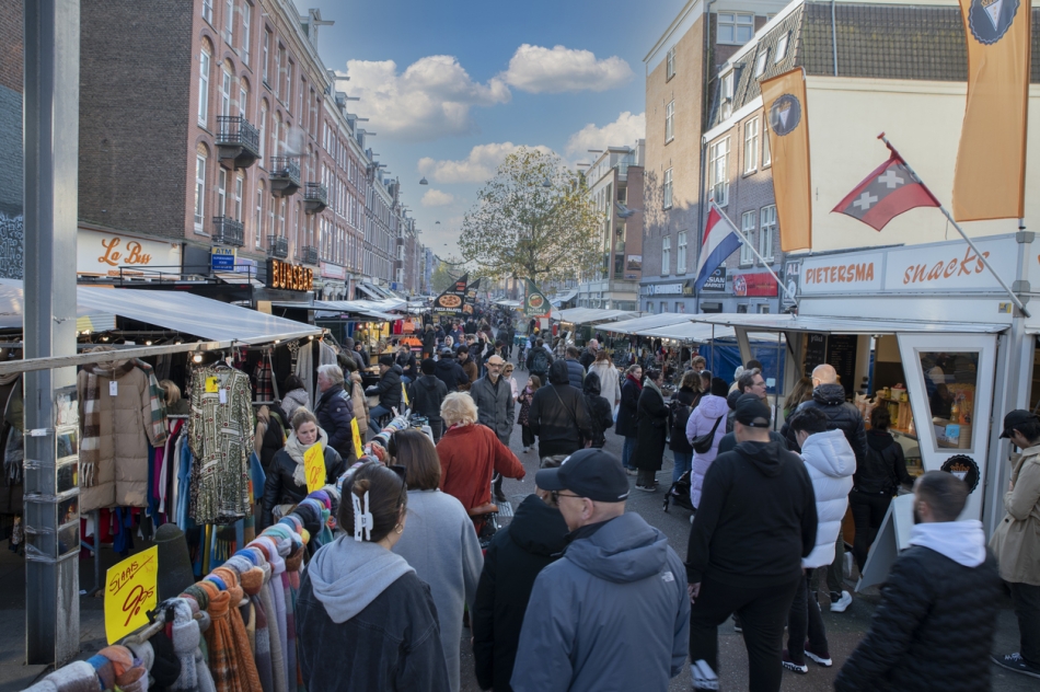 Moving to Amsterdam - Albert Cuypmarkt