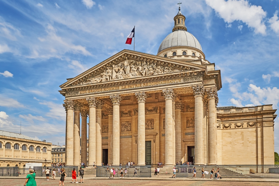 Move to Paris from the US - Pantheon