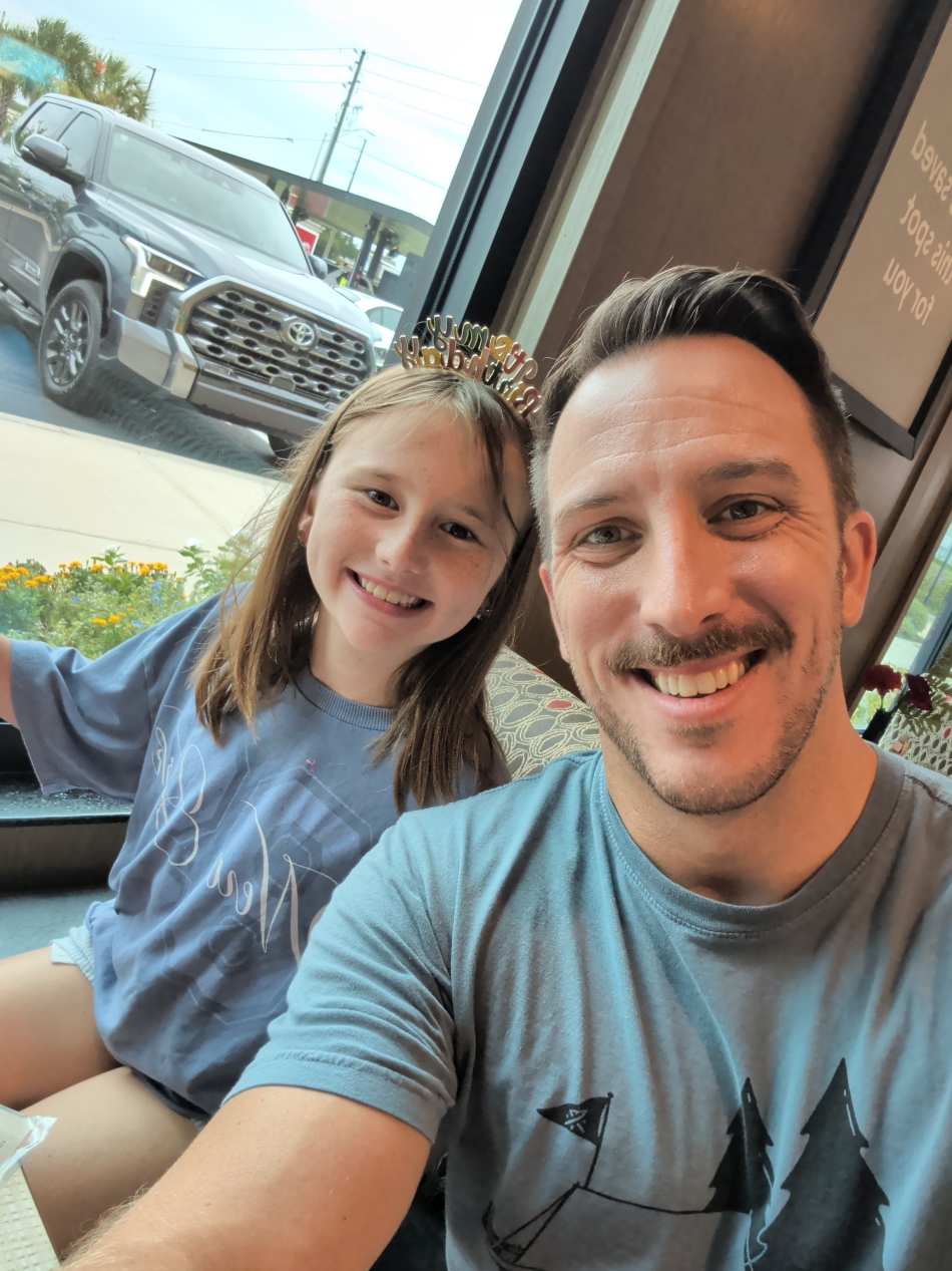 Darren Cook & daugher